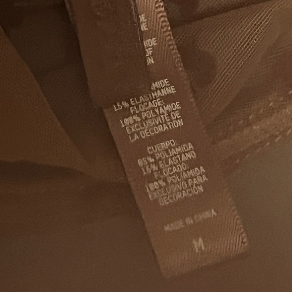 Skims After Hours Straight Neck Underwire Bra sz Med - Picture 6 of 6